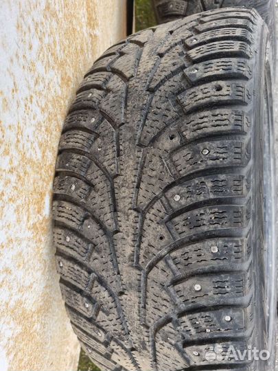 Michelin X-Ice North 3 255/45 R18