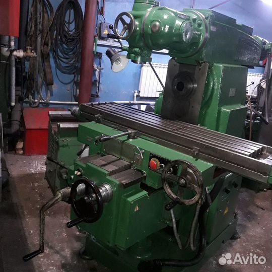 Станок металлообрабатывающий
