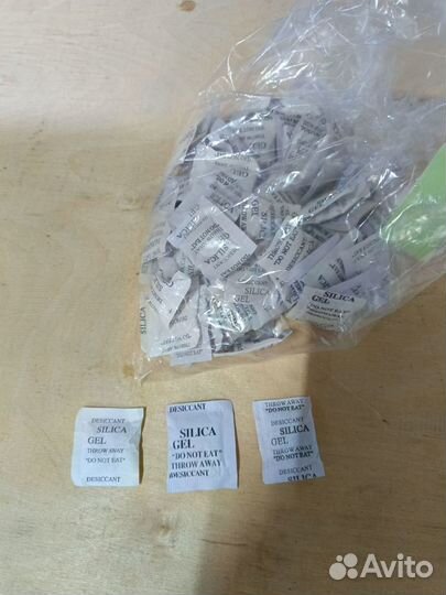 Silica gel