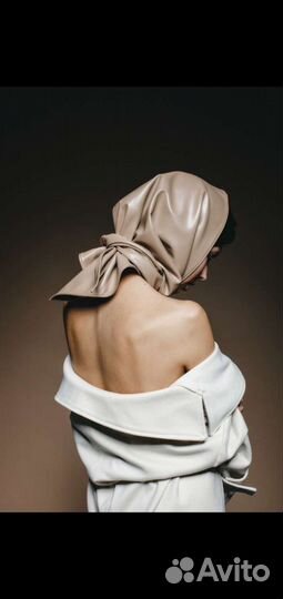 Платок из эко-кожи