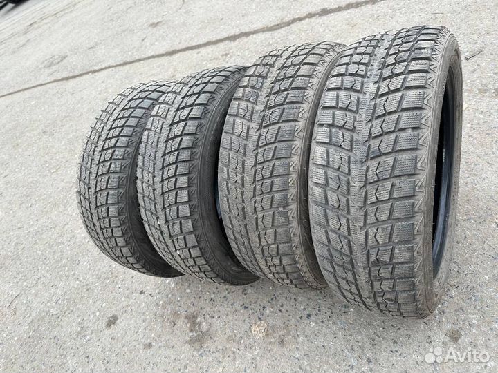 Leao Winter Defender Ice I-15 SUV 215/55 R18