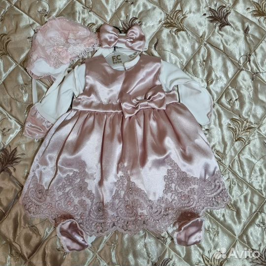 Платье для новорожденных