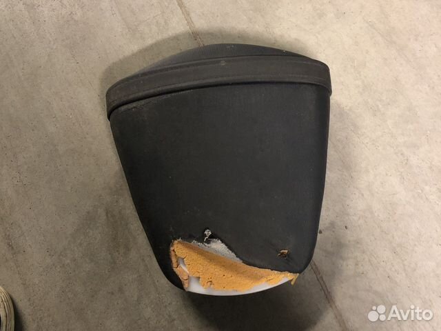 Suzuki gsx-r сиденье пасажира