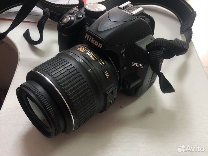 Зеркальный фотоаппарат