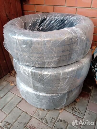 Kumho Crugen Premium KL33 235/55 R19 101