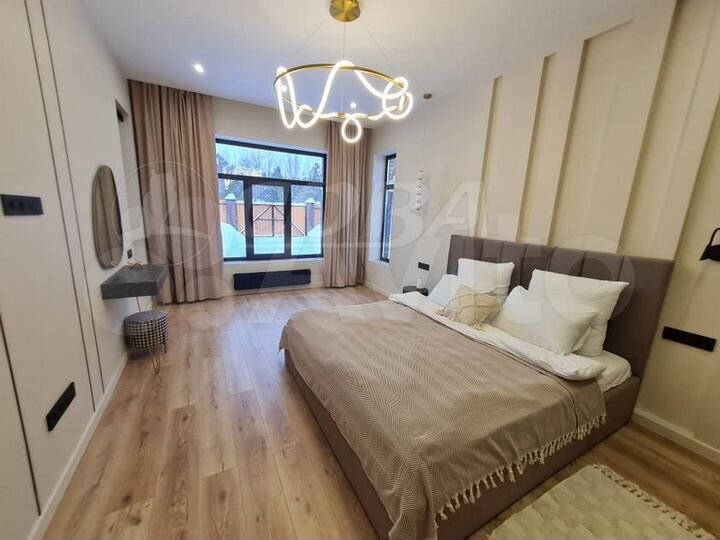 Дом 130 м² на участке 7 сот.