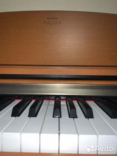 Цифровое пианино Yamaha YDP-160