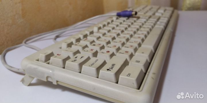 Клавиатура PS/2