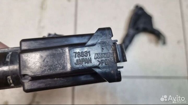 Форсунка омывателя фар LC 200