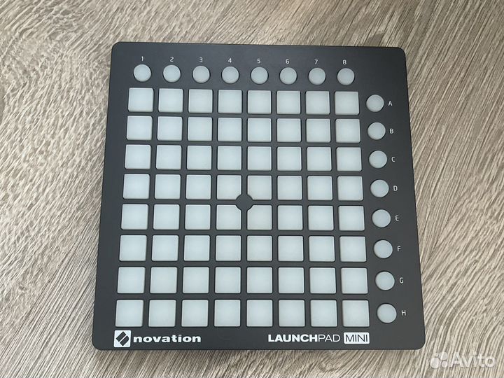 Novation launchpad mini Mk2