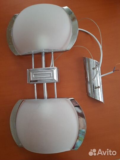 Люстра и бра