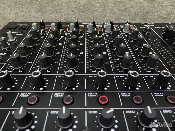 Pioneer DJM V10 + Кейс
