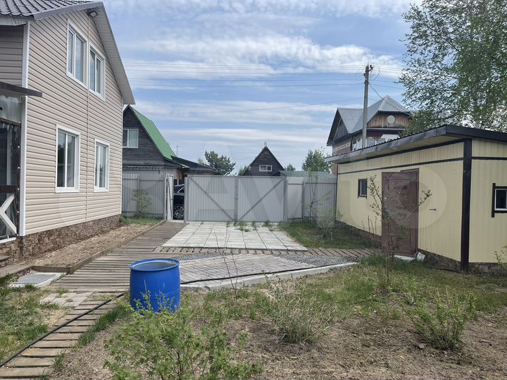 Дом 66,5 м² на участке 6,3 сот.