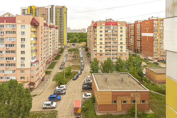 2-к. квартира, 48 м², 9/9 эт.