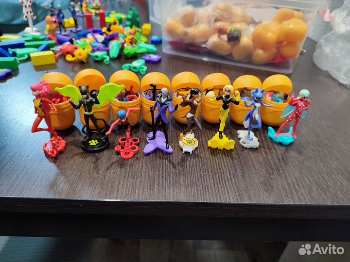 Игрушки из киндер сюрприза