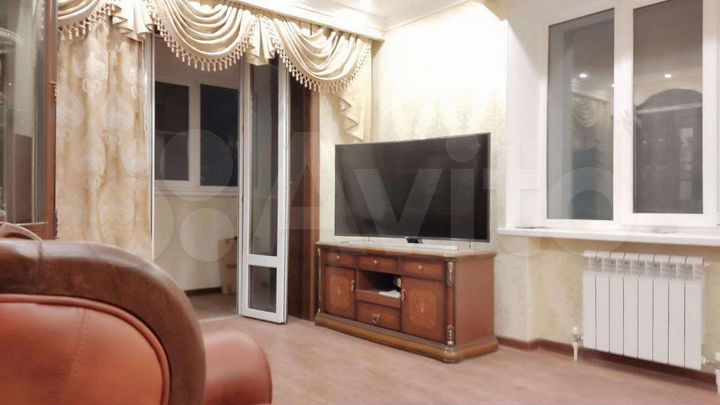 2-к. квартира, 79 м², 3/5 эт.