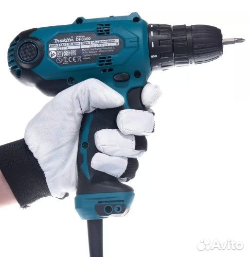 Сетевой безударный шуруповёрт Makita DF0300