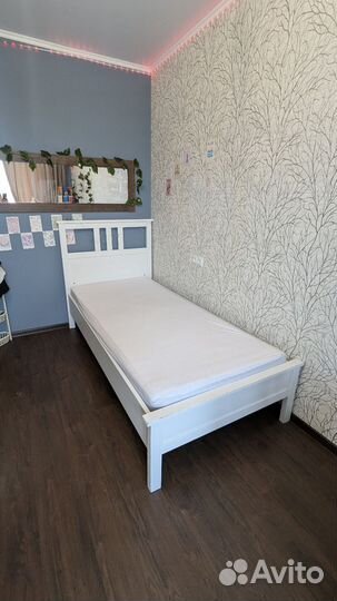 Кровать IKEA hemnes с матрасом бу