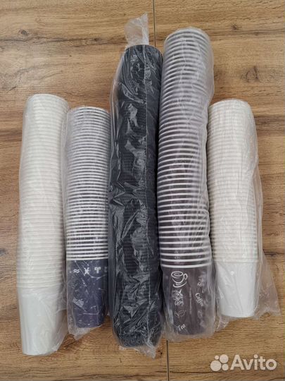 Бумажные стаканы