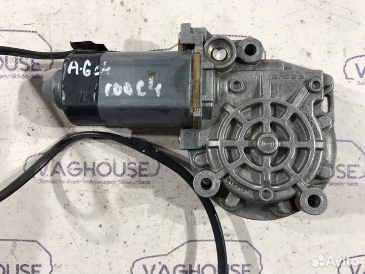 Мотор стеклоподъемника задний левый Audi A6 C4