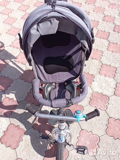 Детский велосипед с родительской ручкой