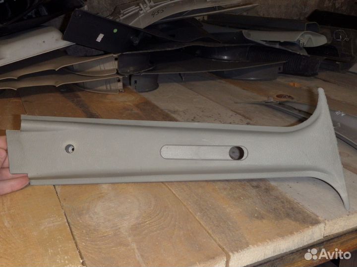 Обшивка стойки центральной правой Нексия