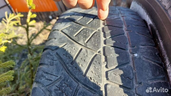 Michelin 4X4 A/T 205/65 R16