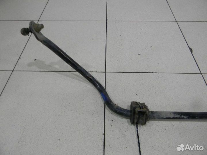 Стабилизатор передний