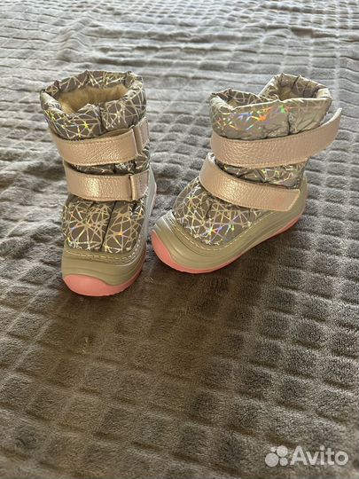 Сапожки - дутики котофей 22-23р