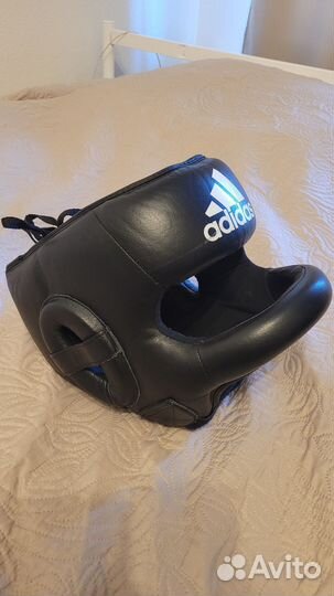 Боксерский бамперный шлем Adidas