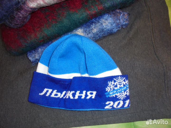 Шарф мохеровый новый.шапка спорт