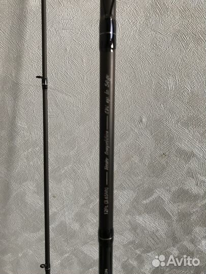 Фидерное удилище и катушка