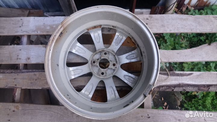 Один диск Hyundai Solaris