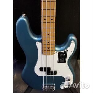 Гитара Fender Player Precision Bass, синий/белый