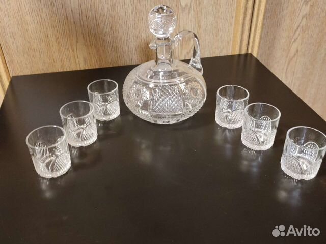 Графин хрустальный с рюмками СССР