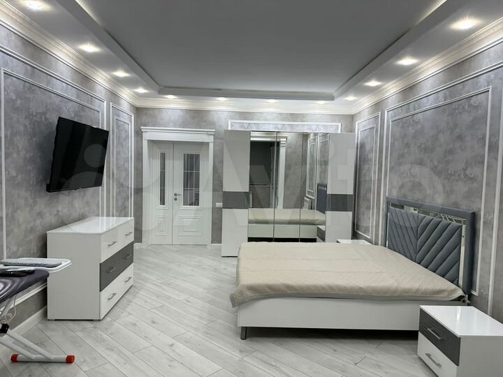 1-к. квартира, 60 м², 7/15 эт.