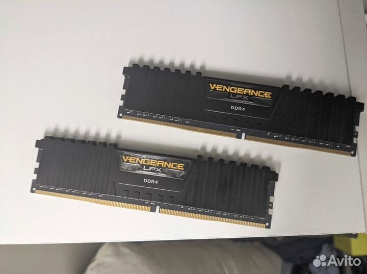 Corsair Vengeance DDR4 16GB 2x8GB 2666MHz Гарантия