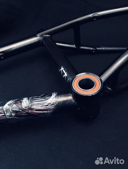 Рама BMX каретка и рулевая