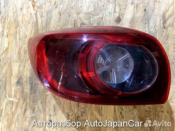 Левый фонарь в крыло mazda III BM
