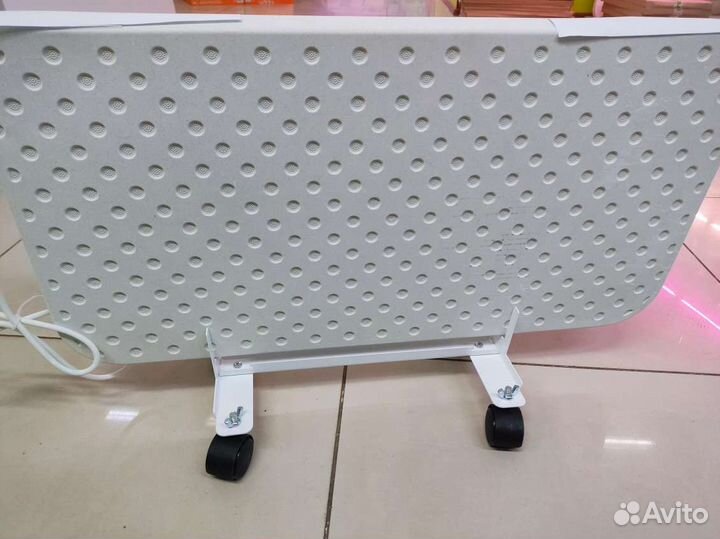 Кварцевый обогреватель