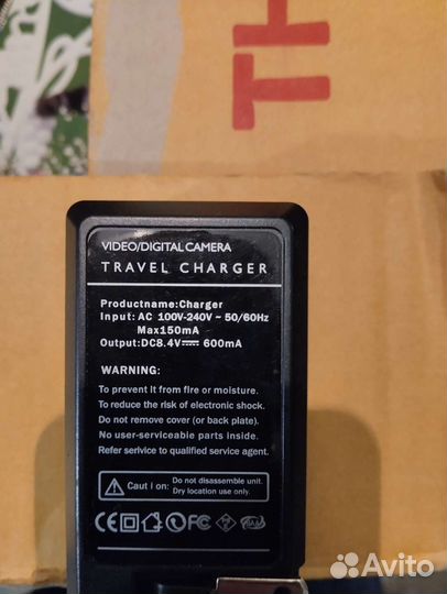 Зарядное устройство для фото и видео камер Canon