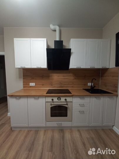 Кухня прямая матовая 2.4 м