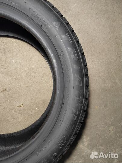 Triangle TR777 215/55 R17 98V