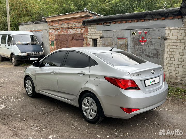 Hyundai Solaris 1.4 AT, 2014, 179 000 км