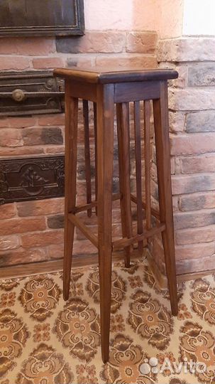 Старинная подставка под цветы жардиньерка