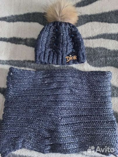 Комплект шапка и снуд