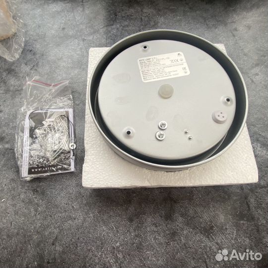 Светильник потолочный Arte lamp со сколом