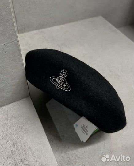 Vivienne Westwood берет черный