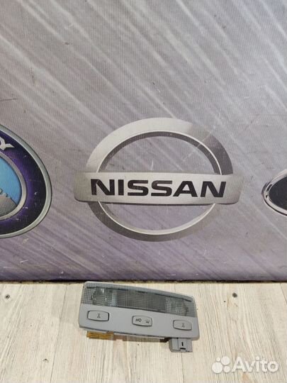 Плафон Подсветка фонарь салона Nissan primera P12