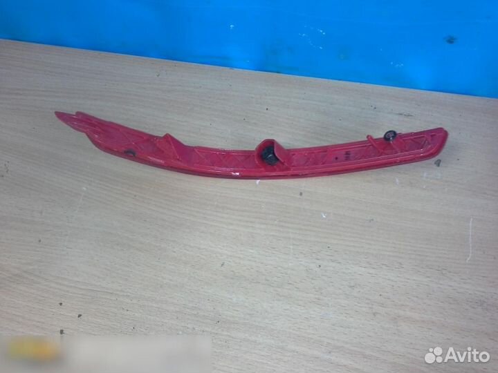 Отражатель в бампер задний правый Kia RIO 2011-201